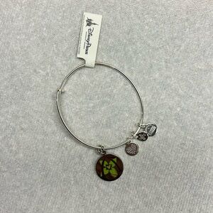 Alex and Ani Aulani bracelet